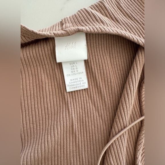 H&M Tan Ribbed Mini Dress - Picture 3 of 7